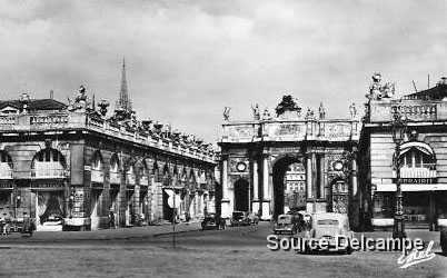 54 Nancy L Arc de Triomphe III.jpg